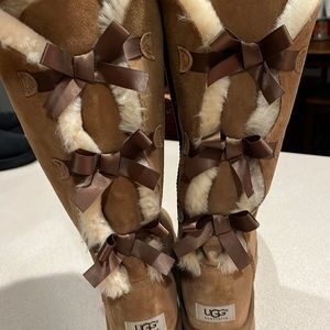 Brown Bailey bow tall Uggs